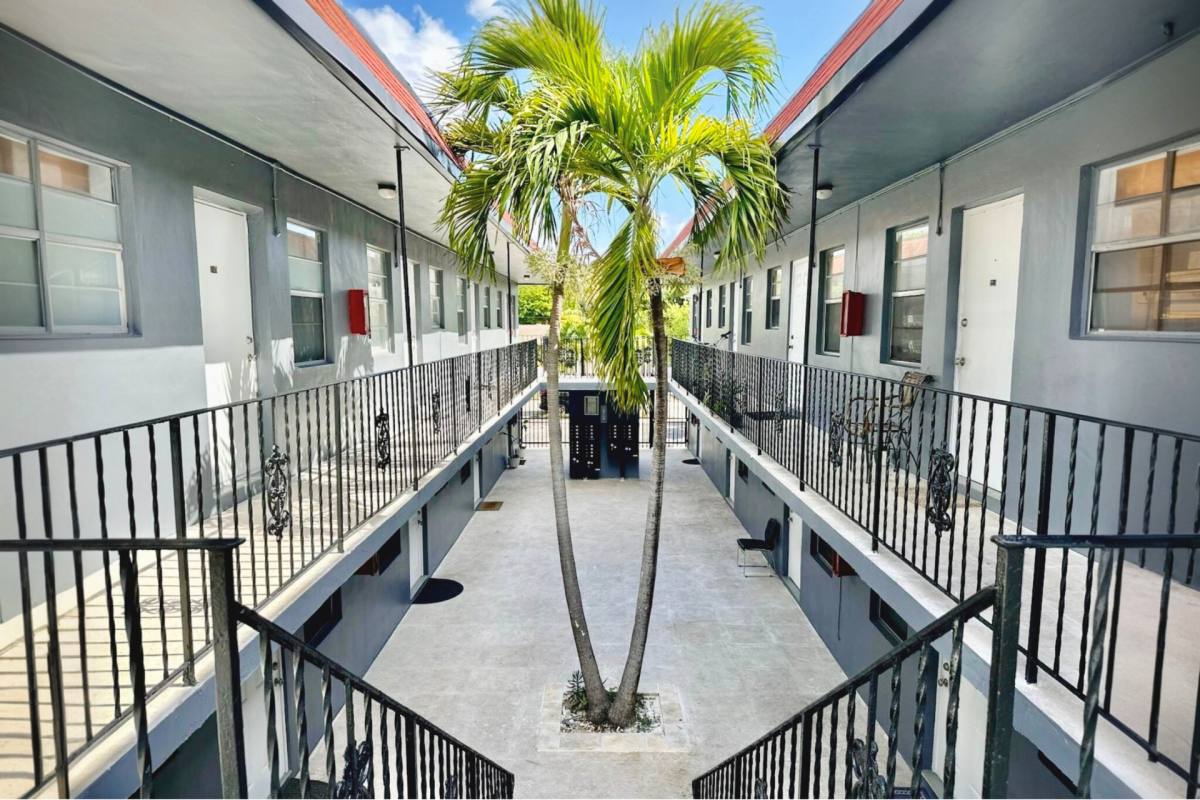 Apartment for rent at 2022 Adams St, Hollywood, FL 33020