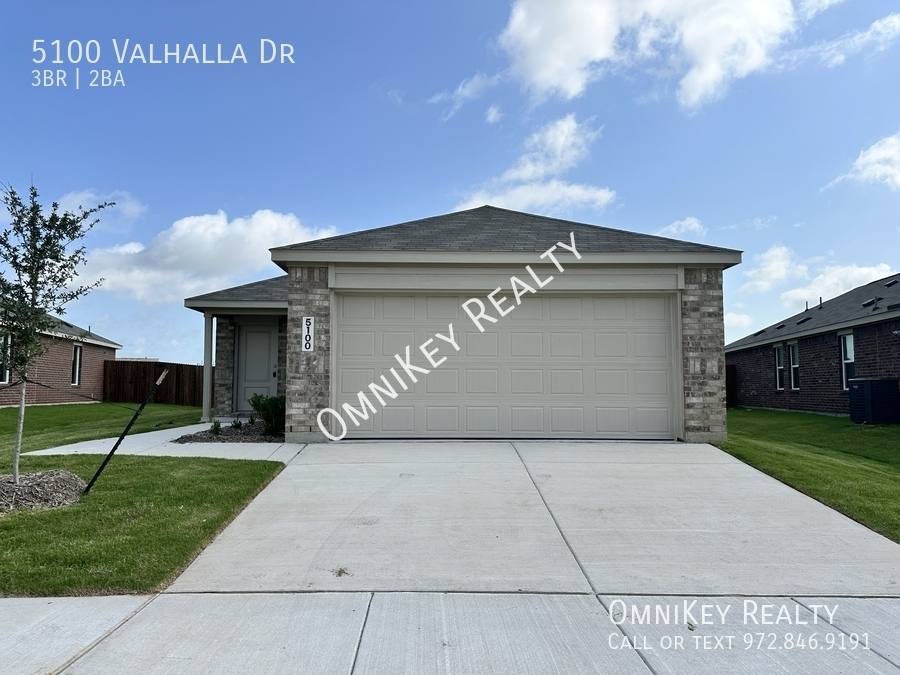 House for rent at 5100 Valhalla Dr, Ennis, TX 75119