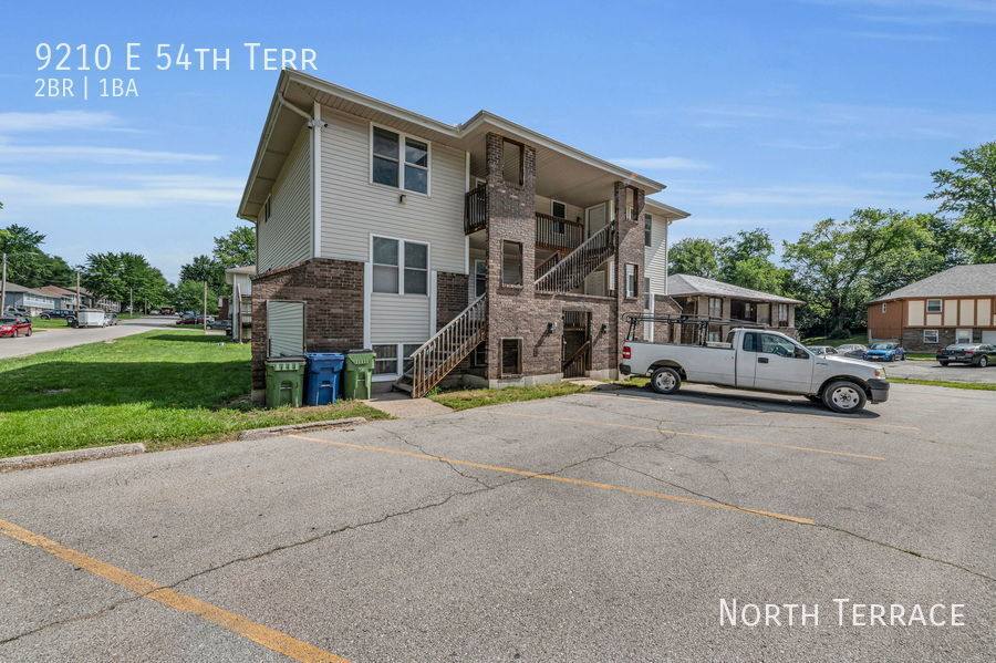 Apartment for rent at 9210 E 54th Terrace, Kansas City, MO 64133