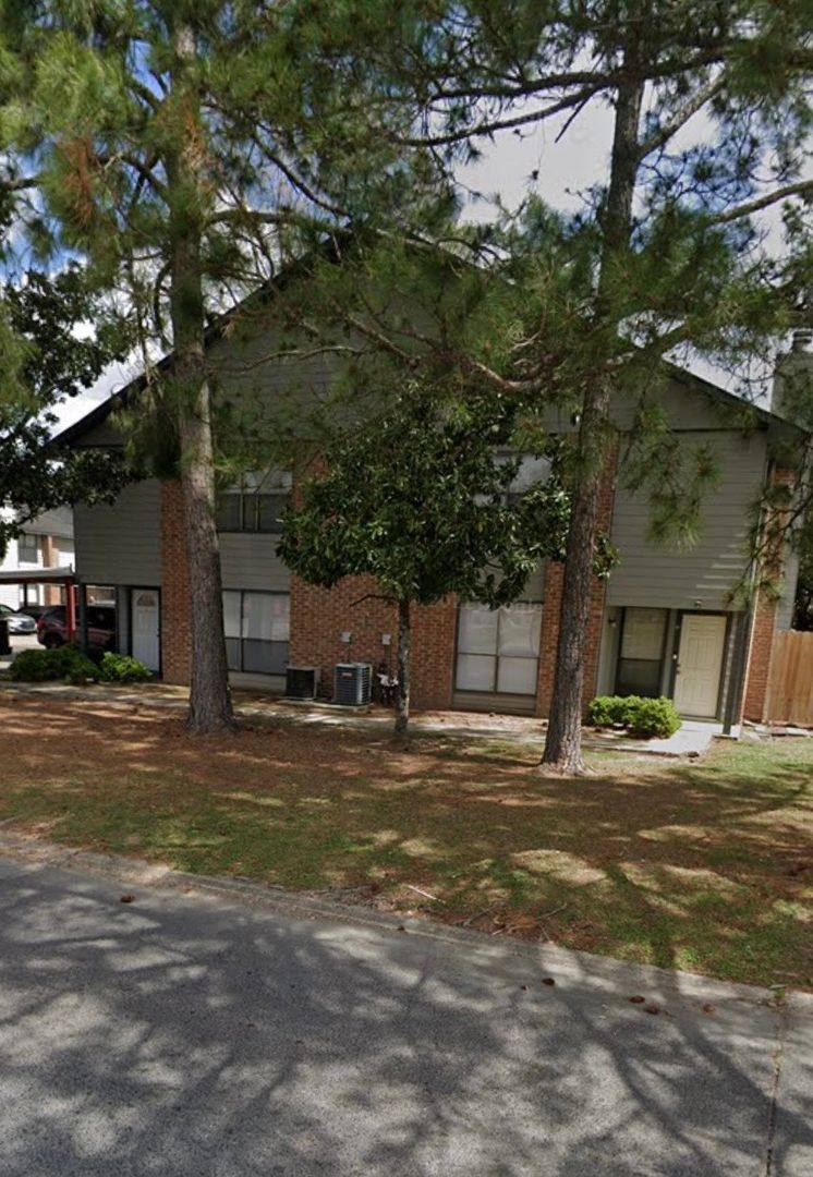 Apartment for rent at 155 Marilyn Dr, Baton Rouge, LA 70815