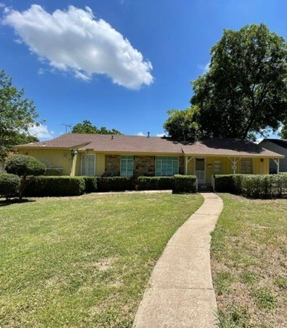 House for rent at 1737 Oakland Blvd, Fort Worth, TX 76103