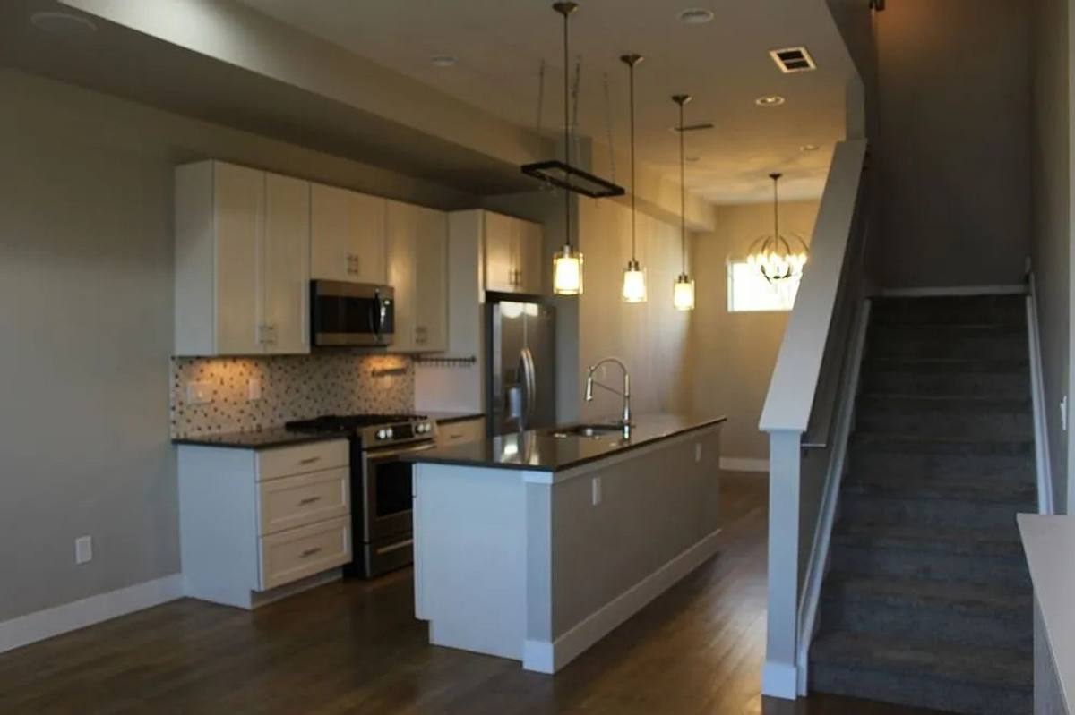 Townhouse for rent at 3265 W 17 Ave, Denver, CO 80204