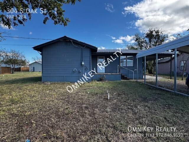 House for rent at 304 S Oak St #1, Leonard, TX 75452