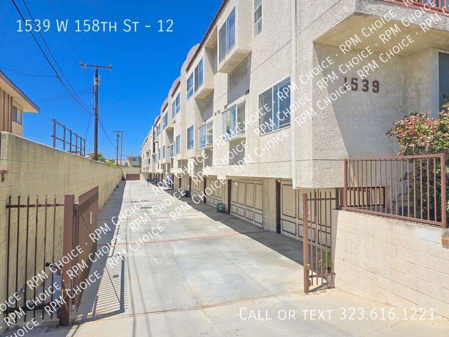 Townhouse for rent at 1539 W 158th St #12, Gardena, CA 90247