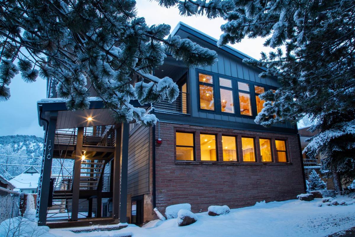 Apartment for rent at 1010 Grand Ave, Glenwood Springs, CO 81601