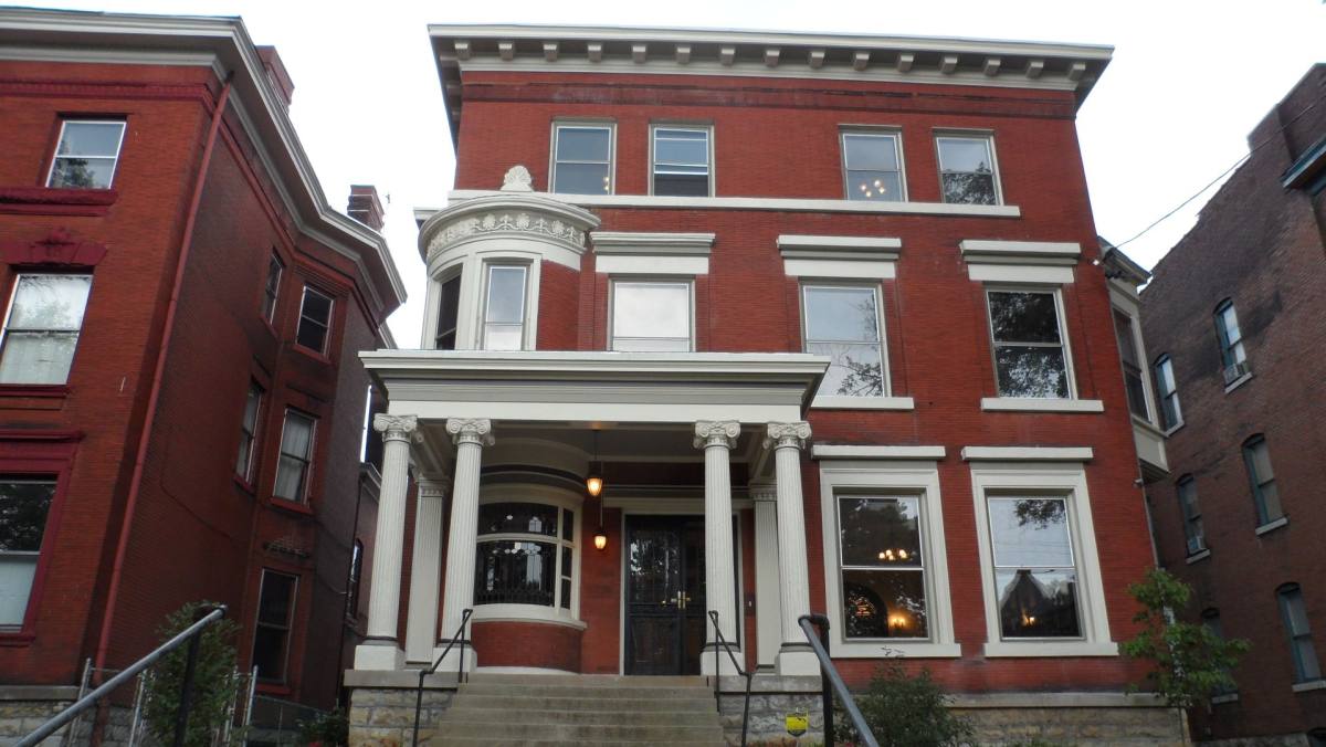 House for rent at 1435 S 4th St, Louisville, KY 40208