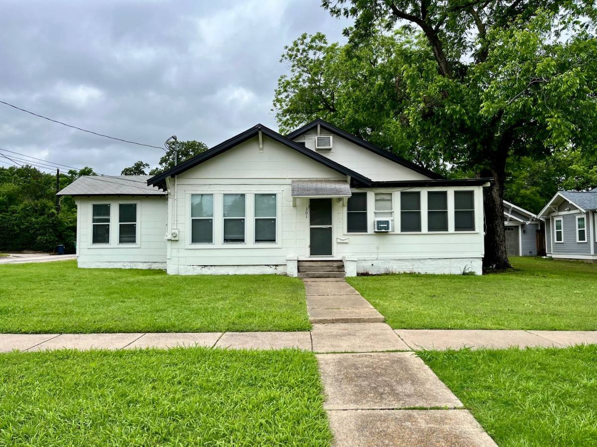 House for rent at 301 Amarillo, Denton, TX 76201