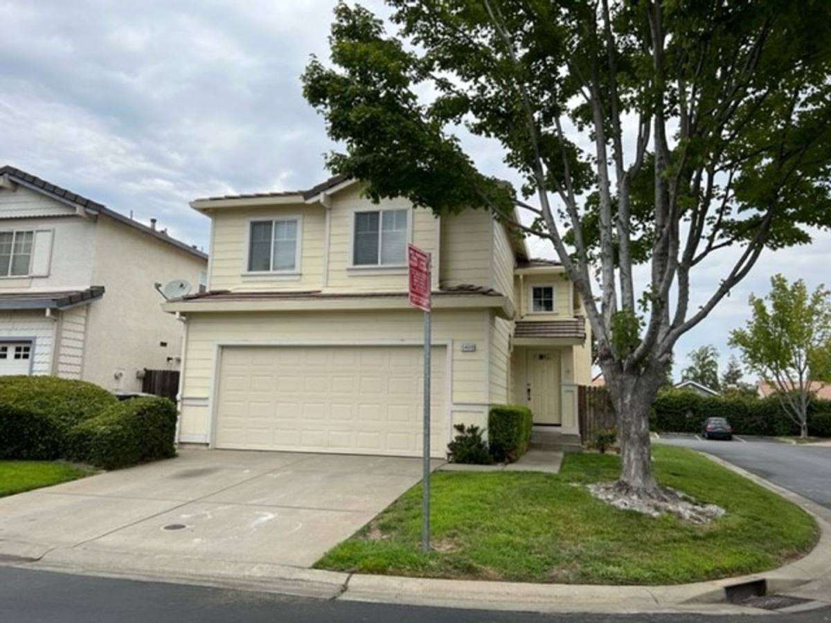 House for rent at 5409 Tamarindo Lane, Elk Grove, CA 95758