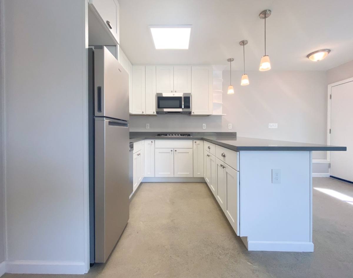 Apartment for rent at 2212-2218 High St, Oakland, CA 94601