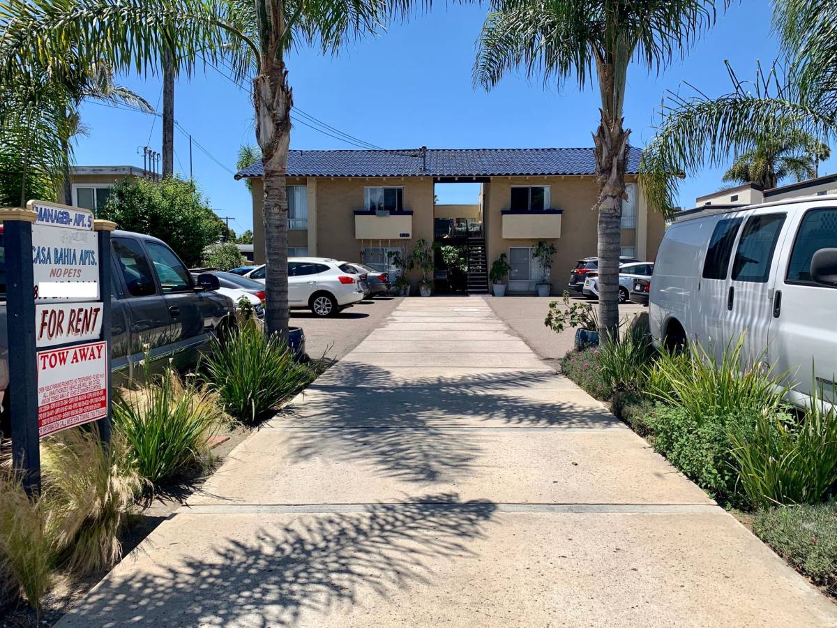 Apartment for rent at 4110 Jewell St, San Diego, CA 92109