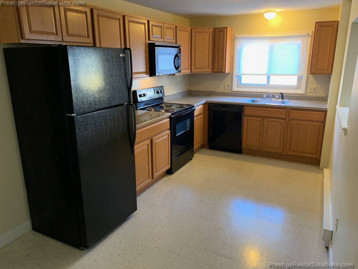 House for rent at 41 Fairmount Place #6, Leominster, MA 01453