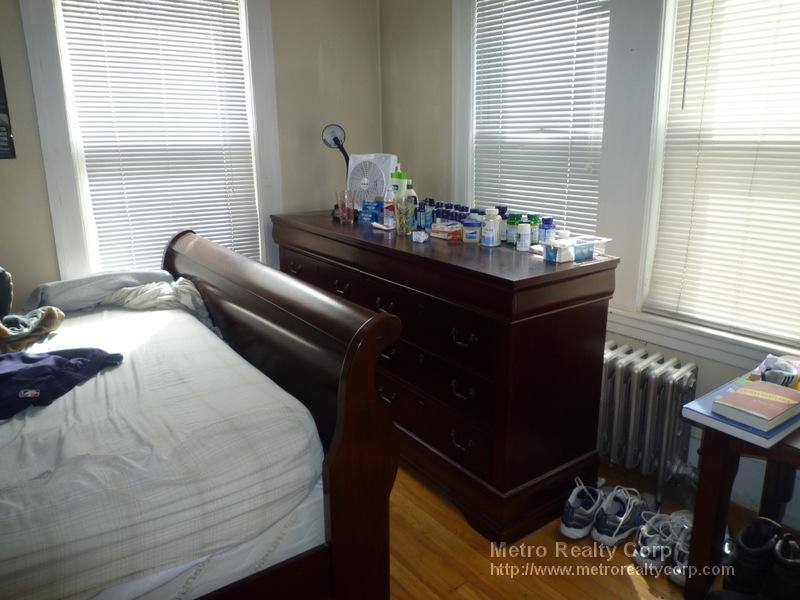 Apartment for rent at 89 Lawton St #1, Brookline, MA 02446