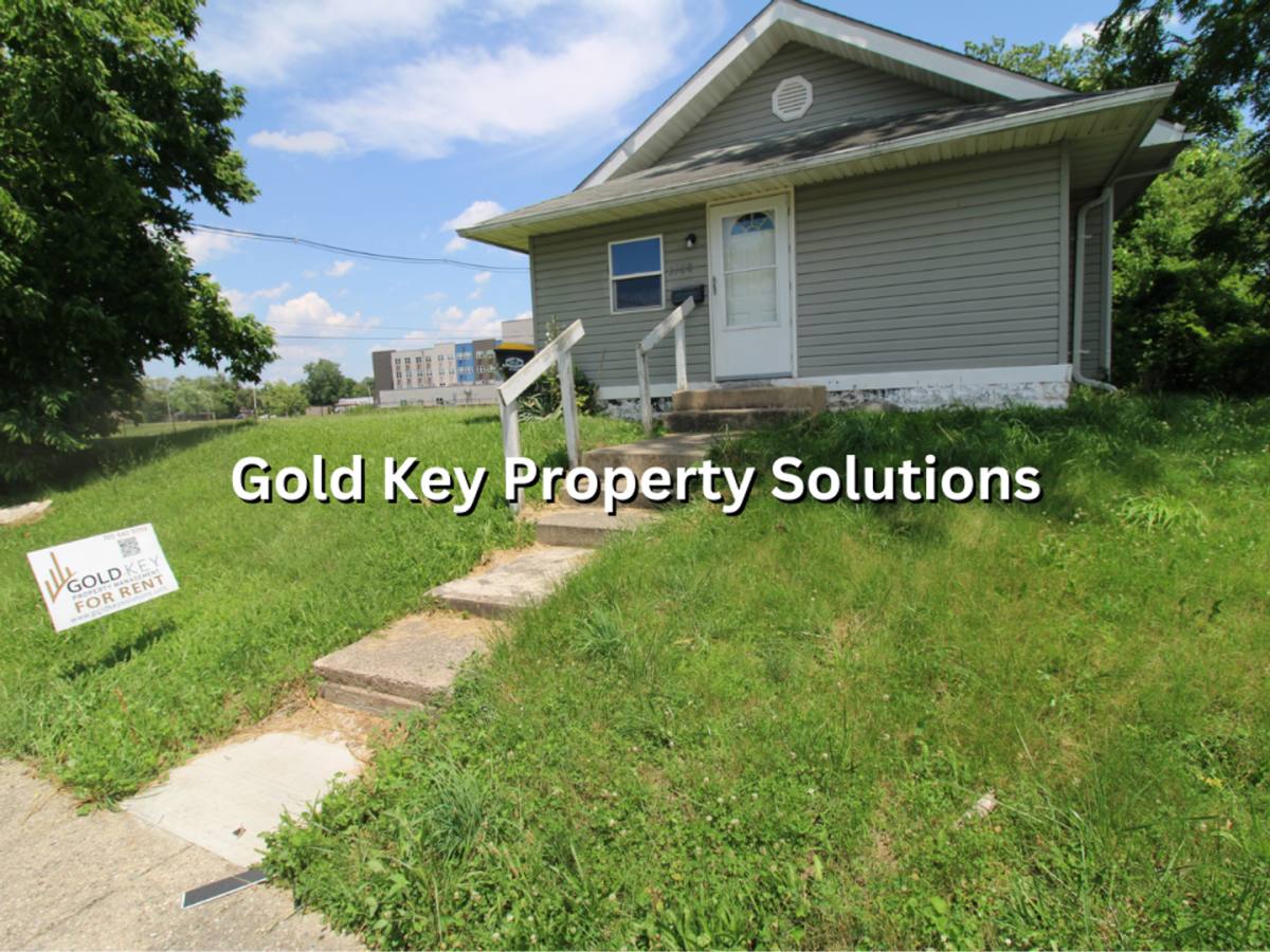 House for rent at 1408 Sherman St, Anderson, IN 46016