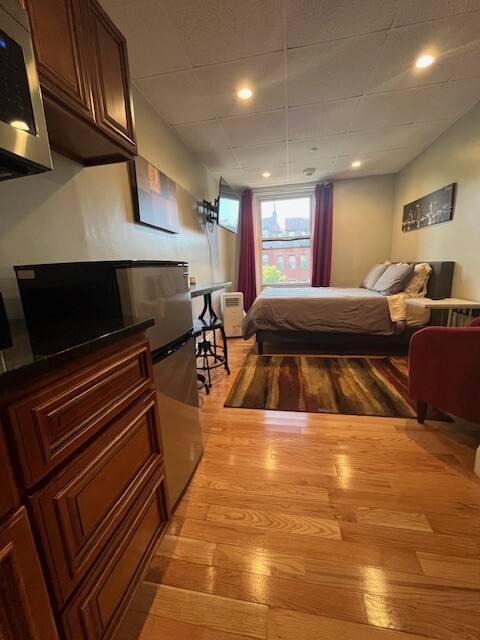 Apartment for rent at 302 Newbury St #10, Boston, MA 02115