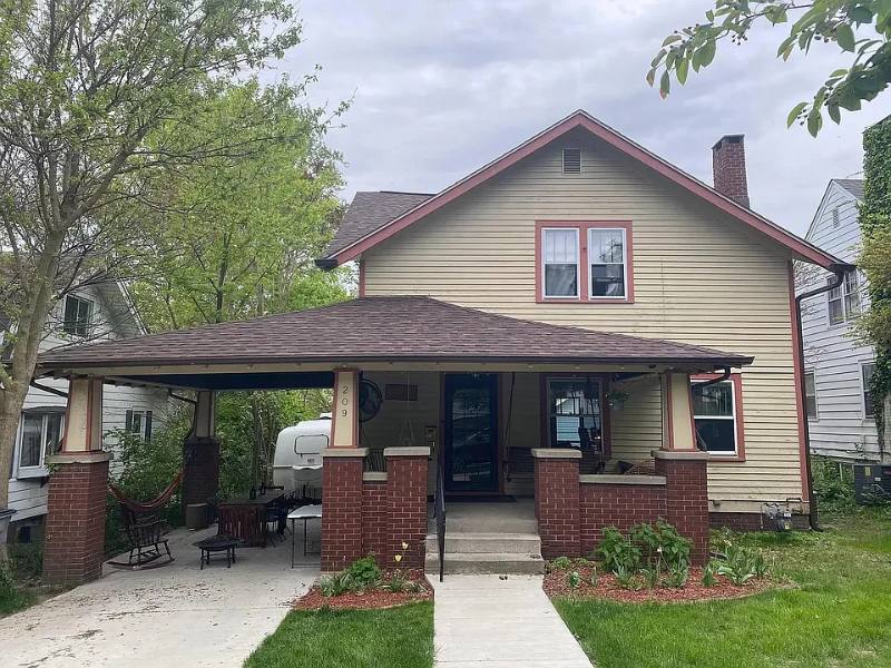 House for rent at 209 E Lutz Ave #1, West Lafayette, IN 47906