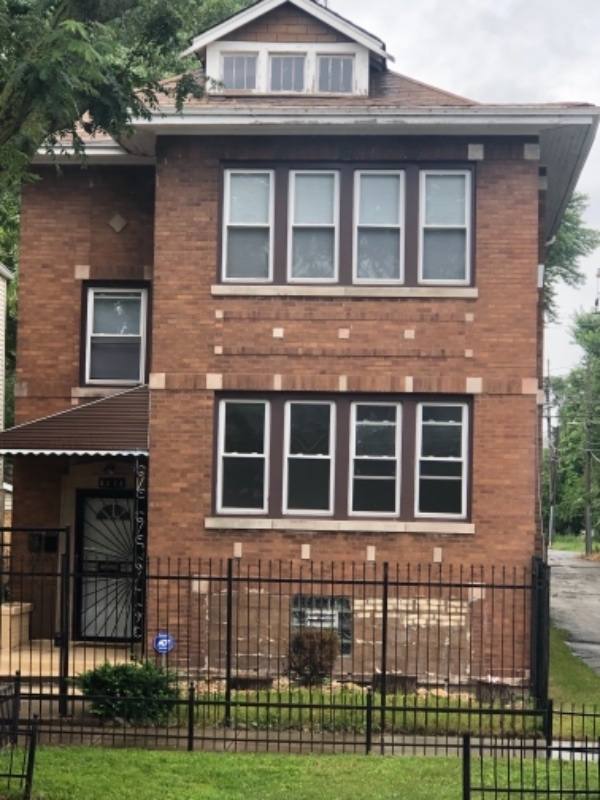 Apartment for rent at 6314 S Honore St #2, Chicago, IL 60636