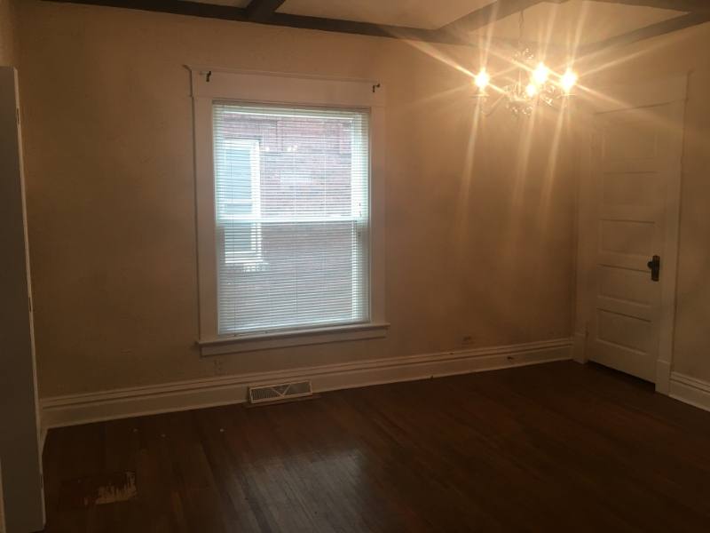 Apartment for rent at 820 Cranberry St, Erie, PA 16502