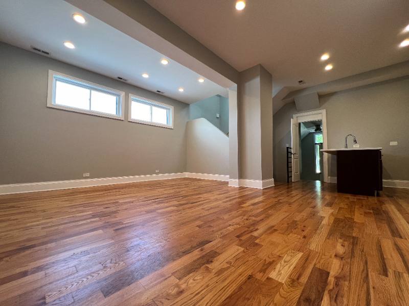 Apartment for rent at 3533 W Armitage Ave #2R, Chicago, IL 60647