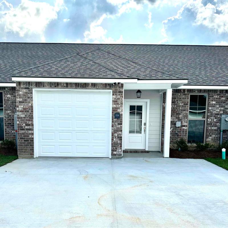 Townhouse for rent at 33260 La Highway 16 #11B, Denham Springs, LA 70706