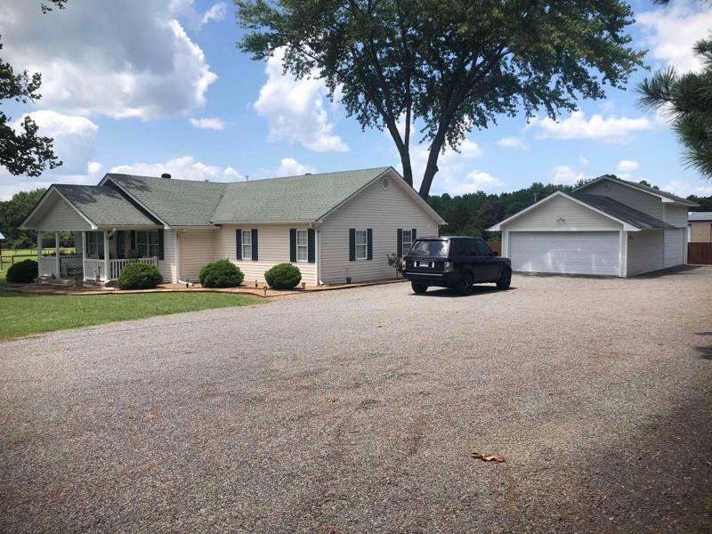 House for rent at 2374 Heber Springs Rd W, Quitman, AR 72131