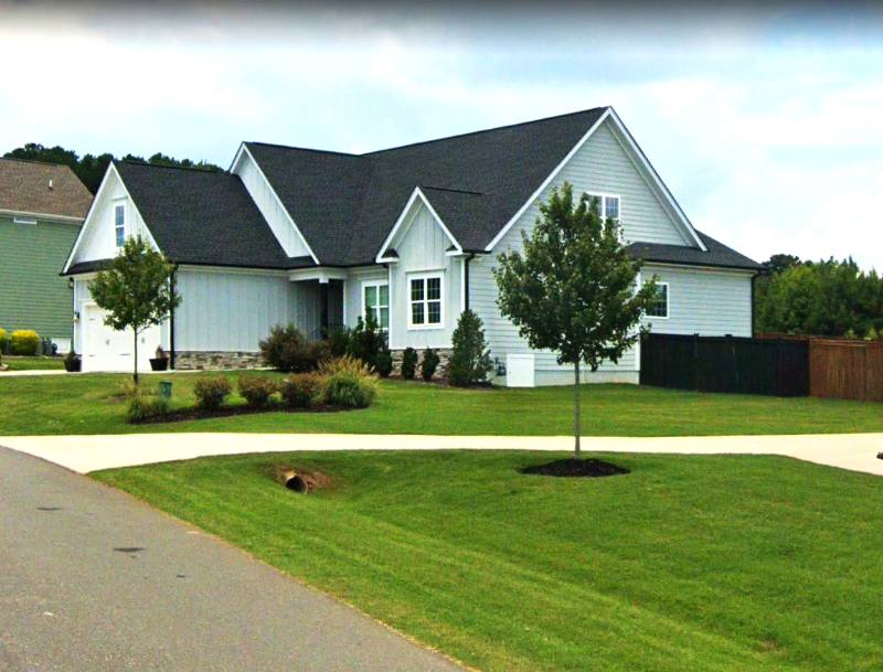 House for rent at 155 Meadow Lake Dr, Youngsville, NC 27596