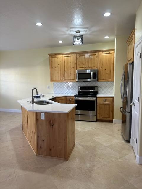 Townhouse for rent at 587 Wyngate Pointe Lane, Draper, UT 84020