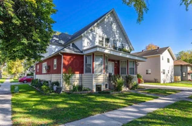 Apartment for rent at 1221 10th Ave N, Fargo, ND 58102