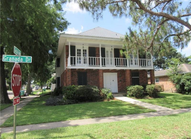 House for rent at 51 Granada Dr, Kenner, LA 70065