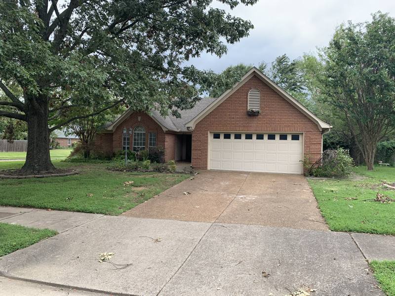 House for rent at 6630 Millgrove Park Dr, Memphis, TN 38135