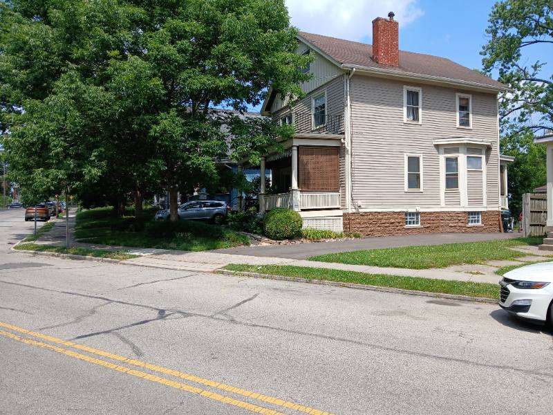 Apartment for rent at 2461 Fairview Ave, Cincinnati, OH 45219