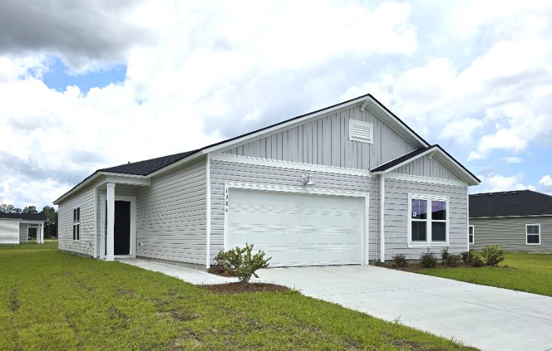 House for rent at 1384 Palm Springs Paloma Dr, Longs, SC 29568