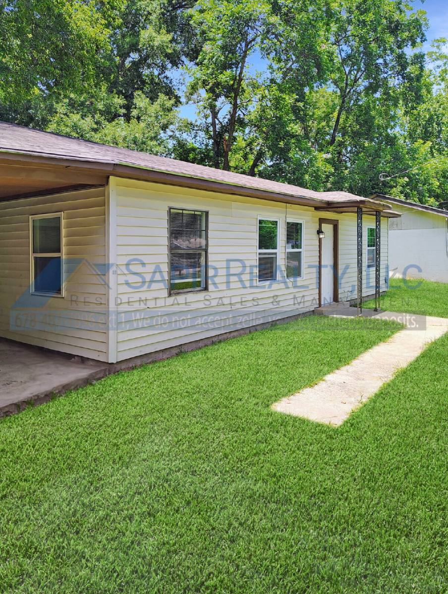 House for rent at 203 Johns Rd, Warner Robins, GA 31093