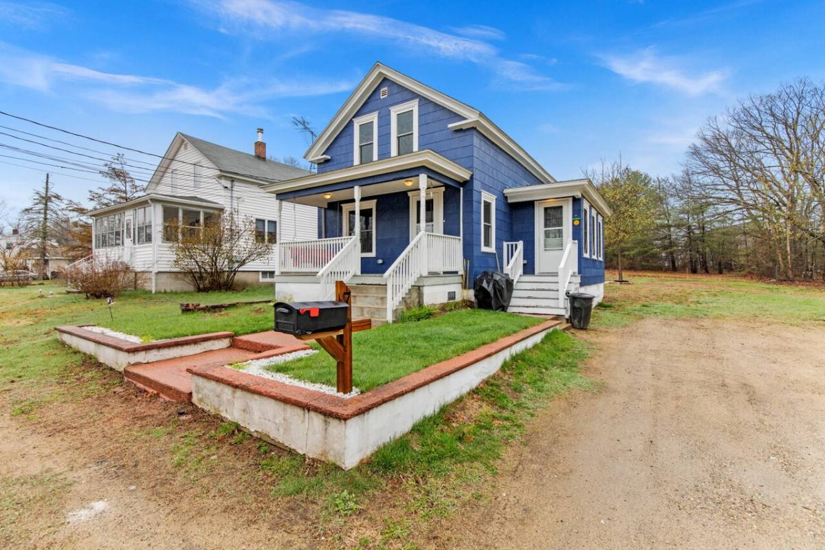 House for rent at 7 Boothby Ave, Sanford, ME 04073
