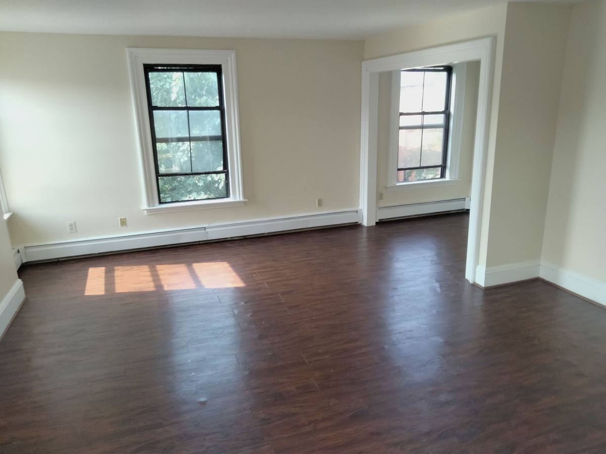 Apartment for rent at 40 Alden St #303, Hartford, CT 06114