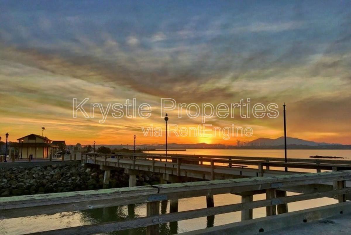 Apartment for rent at 135 W F St, Benicia, CA 94510