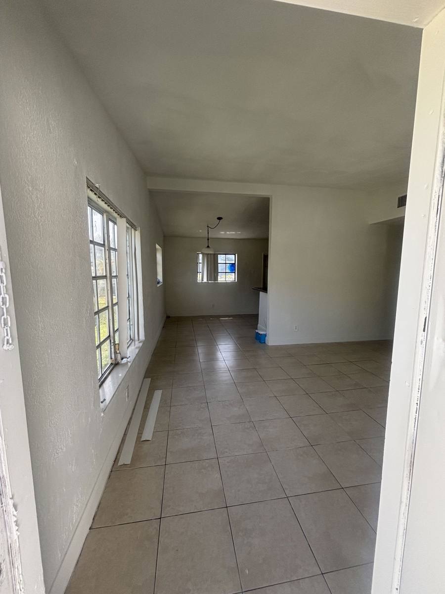 House for rent at 2325 Hope St, Hollywood, FL 33020