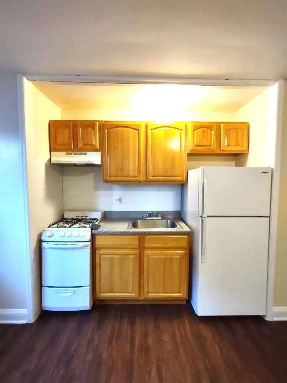 Apartment for rent at 321 Sanford Ave #B2, Newark, NJ 07106