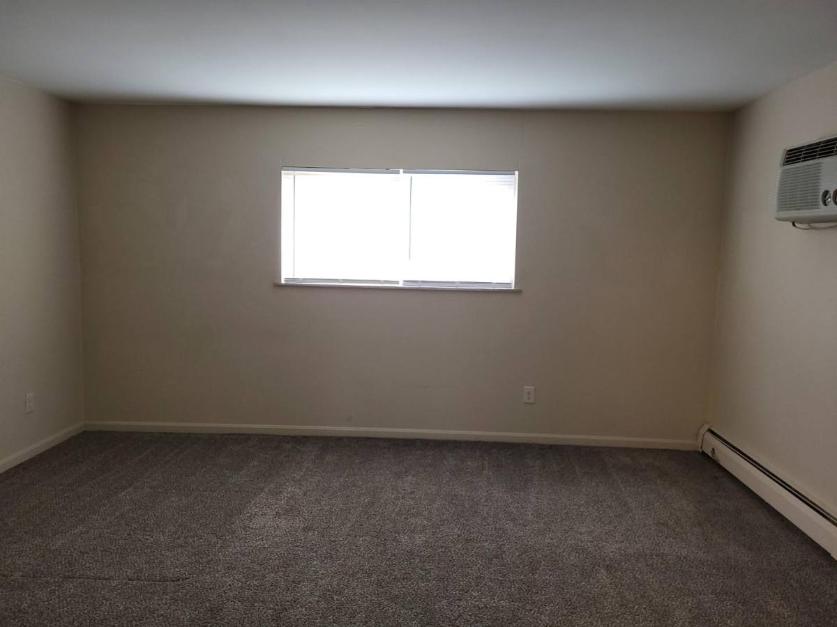 Apartment for rent at 3932-3936 Banks Rd #4, Cincinnati, OH 45245
