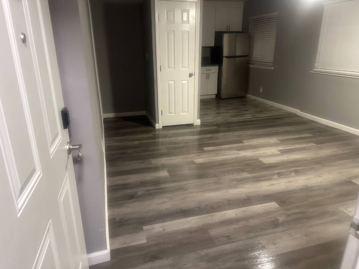 Apartment for rent at 1017 U St #2, Sacramento, CA 95818