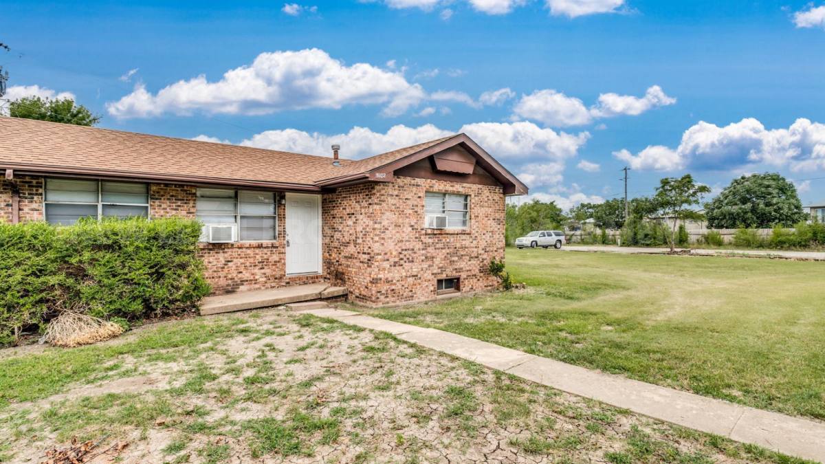 Apartment for rent at 5100 E New Jersey Dr #5102, Wichita, KS 67210