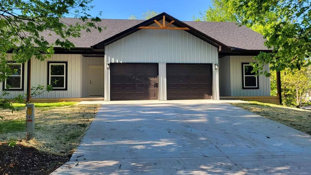 Apartment for rent at 306-310 Grant St #304, Buffalo, MO 65622