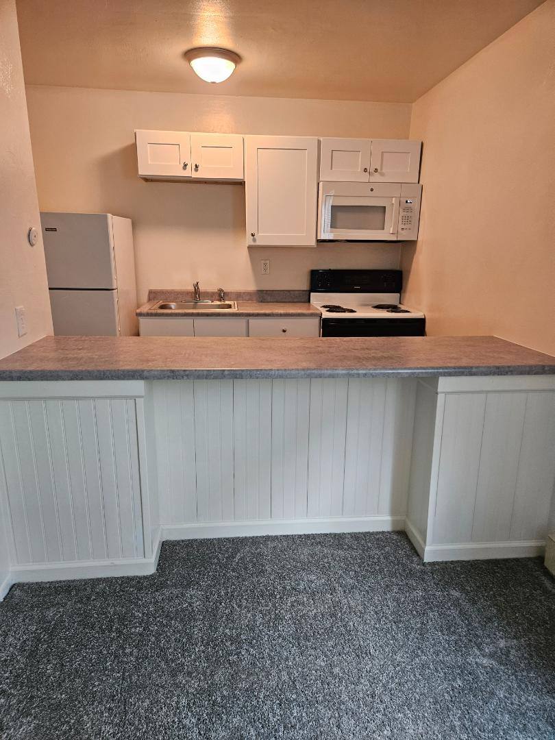 Apartment for rent at 51 Hampshire Lane #11, Gibsonia, PA 15044