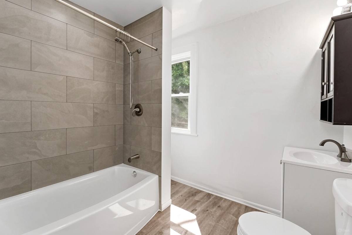 Apartment for rent at 401 Arch St, Carnegie, PA 15106