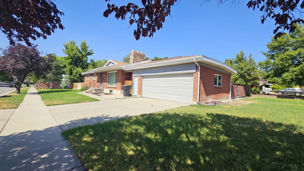 House for rent at 4521 S Julep Dr, Salt Lake City, UT 84107