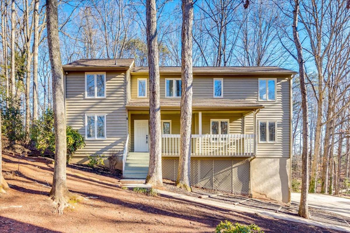 House for rent at 11 Woodvine Lane, Clover, SC 29710