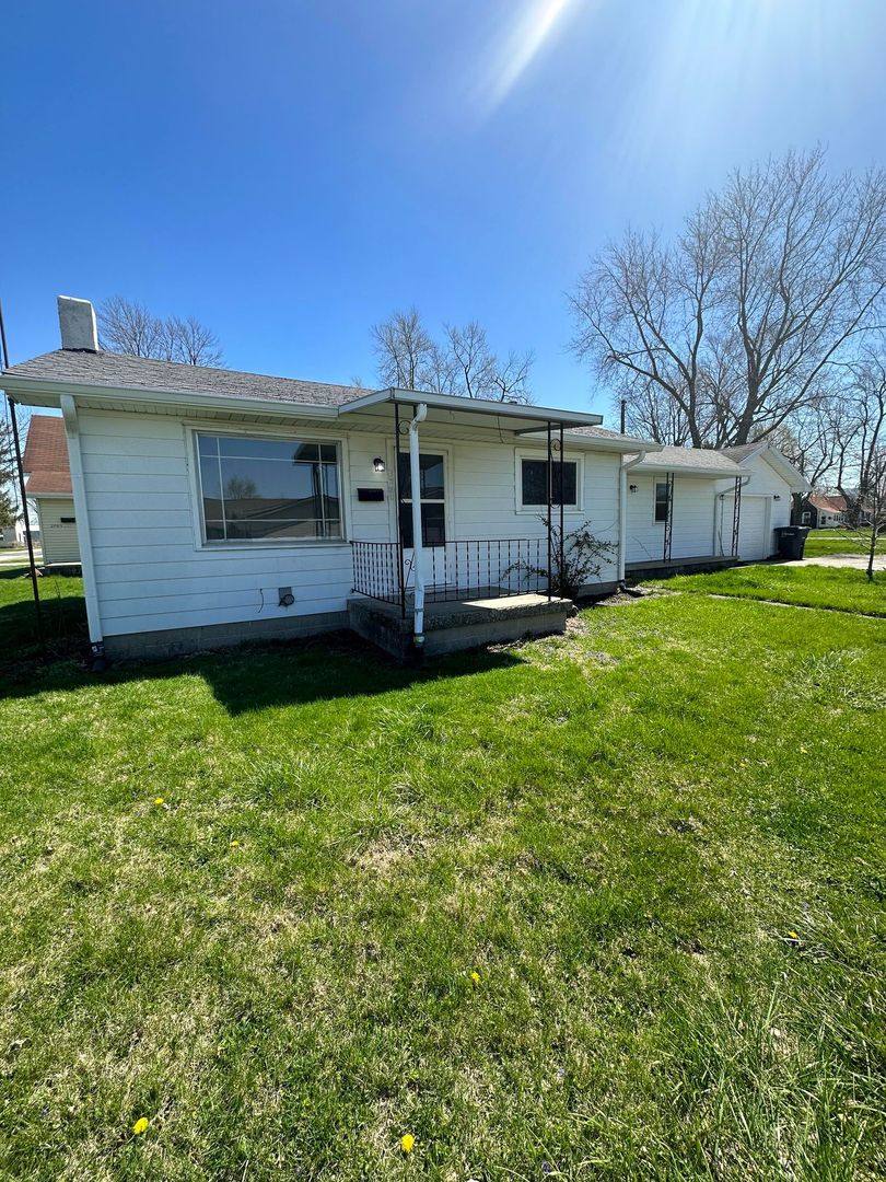 House for rent at 2701 N C St, Elwood, IN 46036