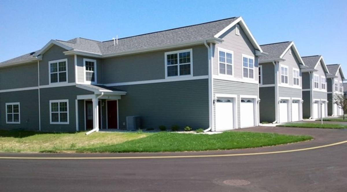 Apartment for rent at 1318 Stone Ridge Rd, Waupaca, WI 54981