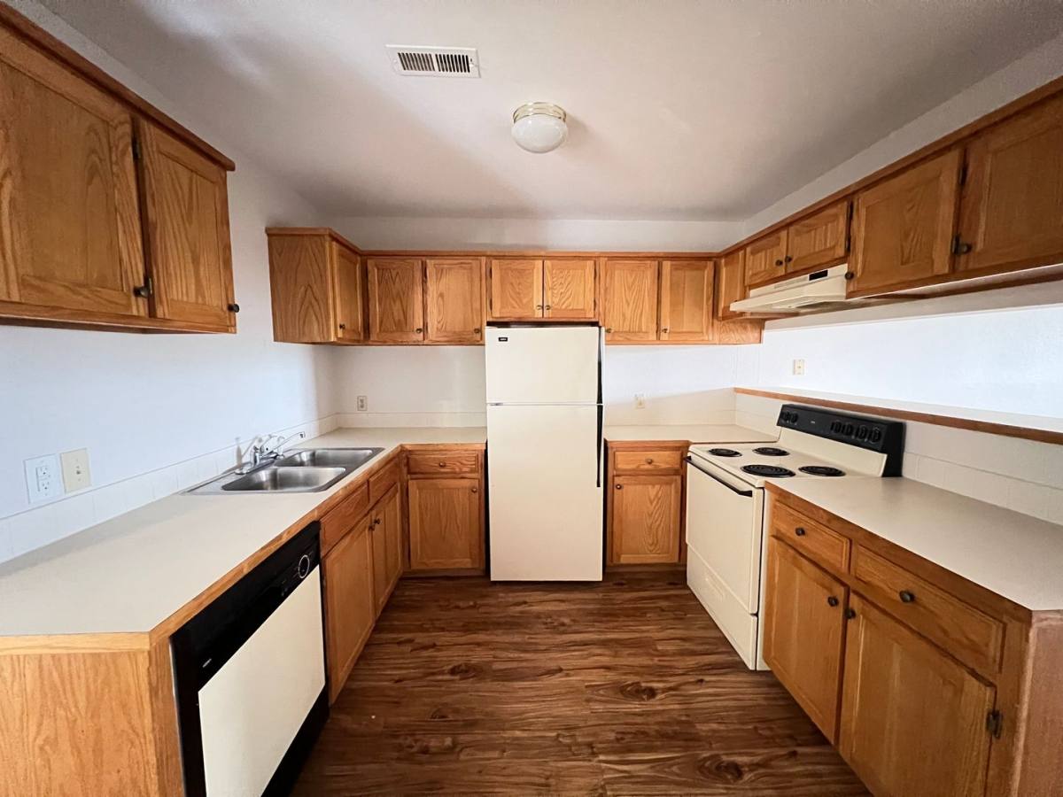 Apartment for rent at 428 Kays Lane, Hollister, MO 65672