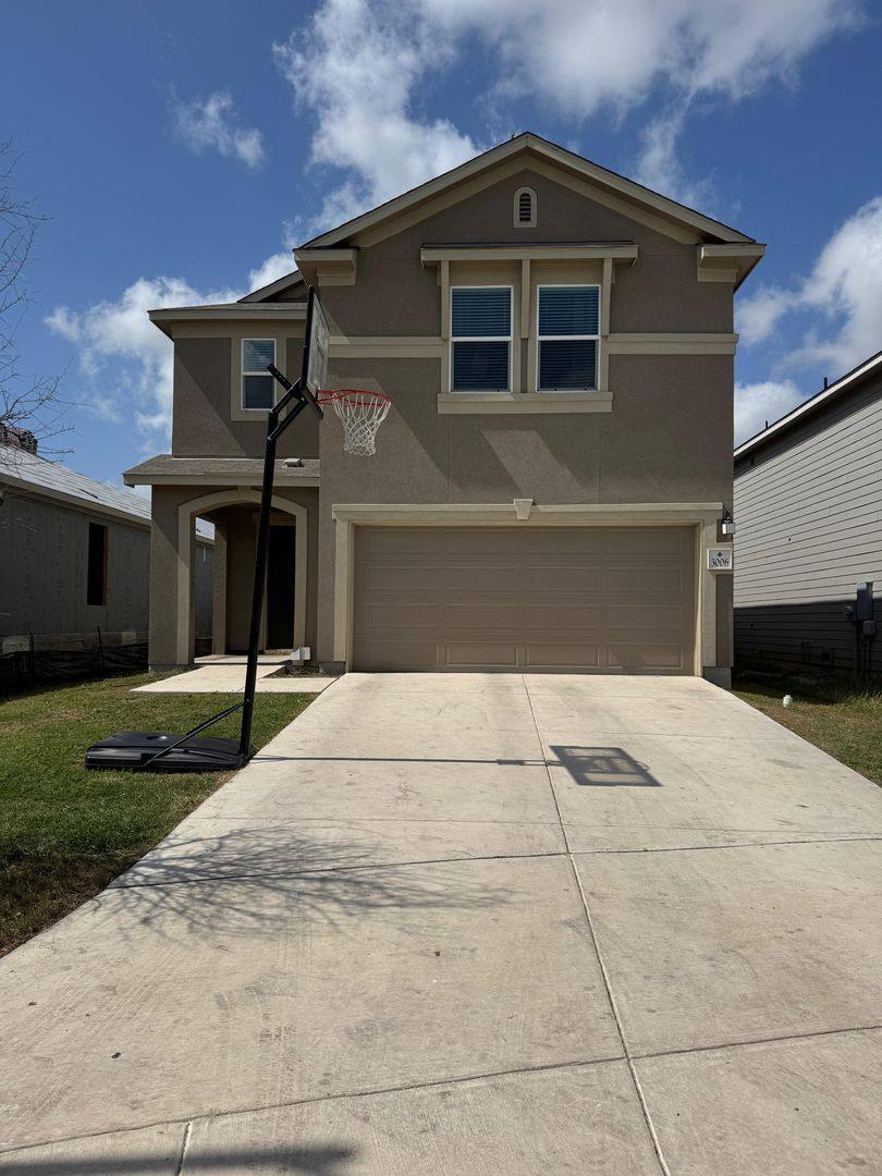 House for rent at 3006 Old Almonte Dr, San Antonio, TX 78224