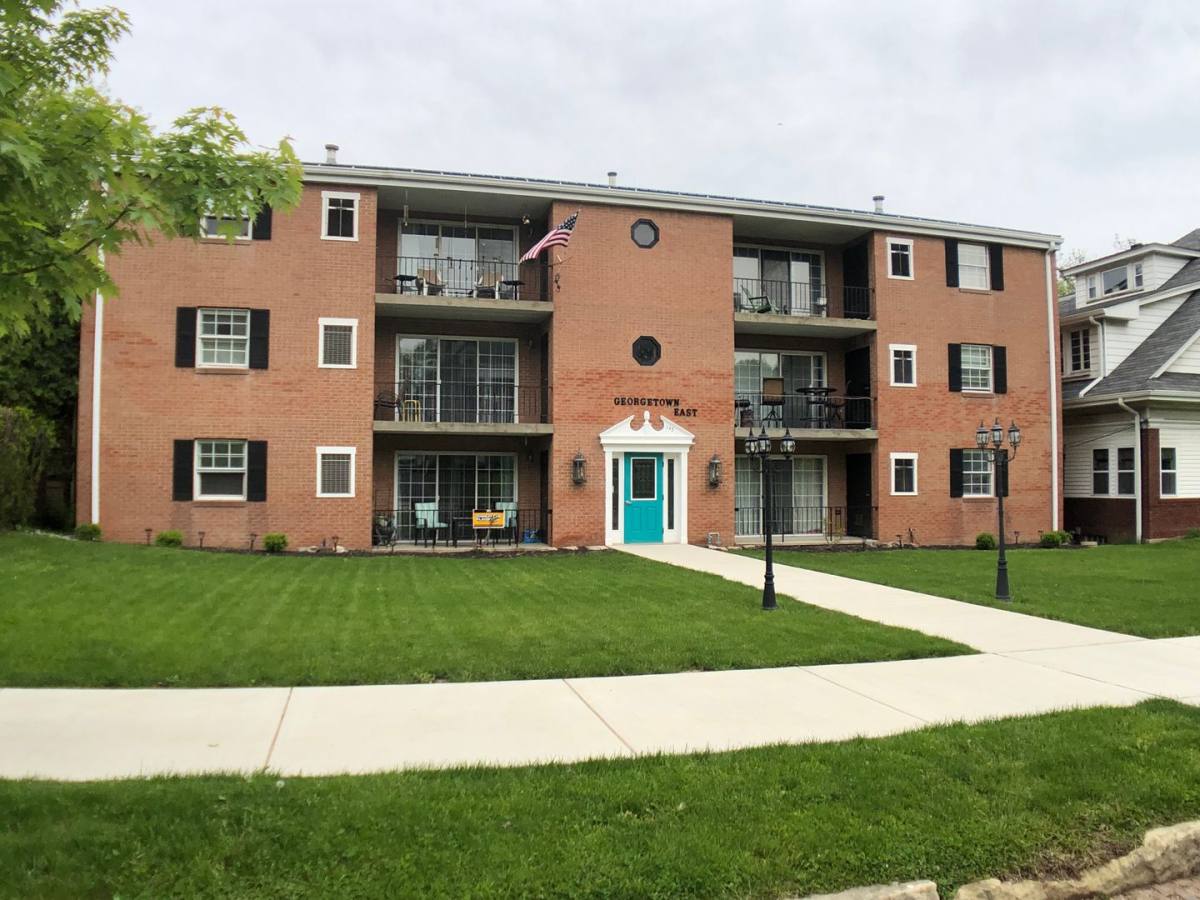 Apartment for rent at 145 Lemoyne Ave, Washington, PA 15301